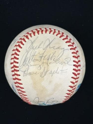 1980-ban a Boston Red Sox CSAPAT ALÁÍRT Hivatalos AL MacPhail Baseball 22-szigma PSA DNS - Dedikált Baseball